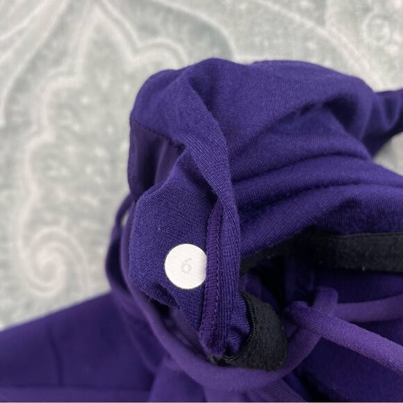 COPY - Womens Lululemon Tank Top - Picture 4 of 4